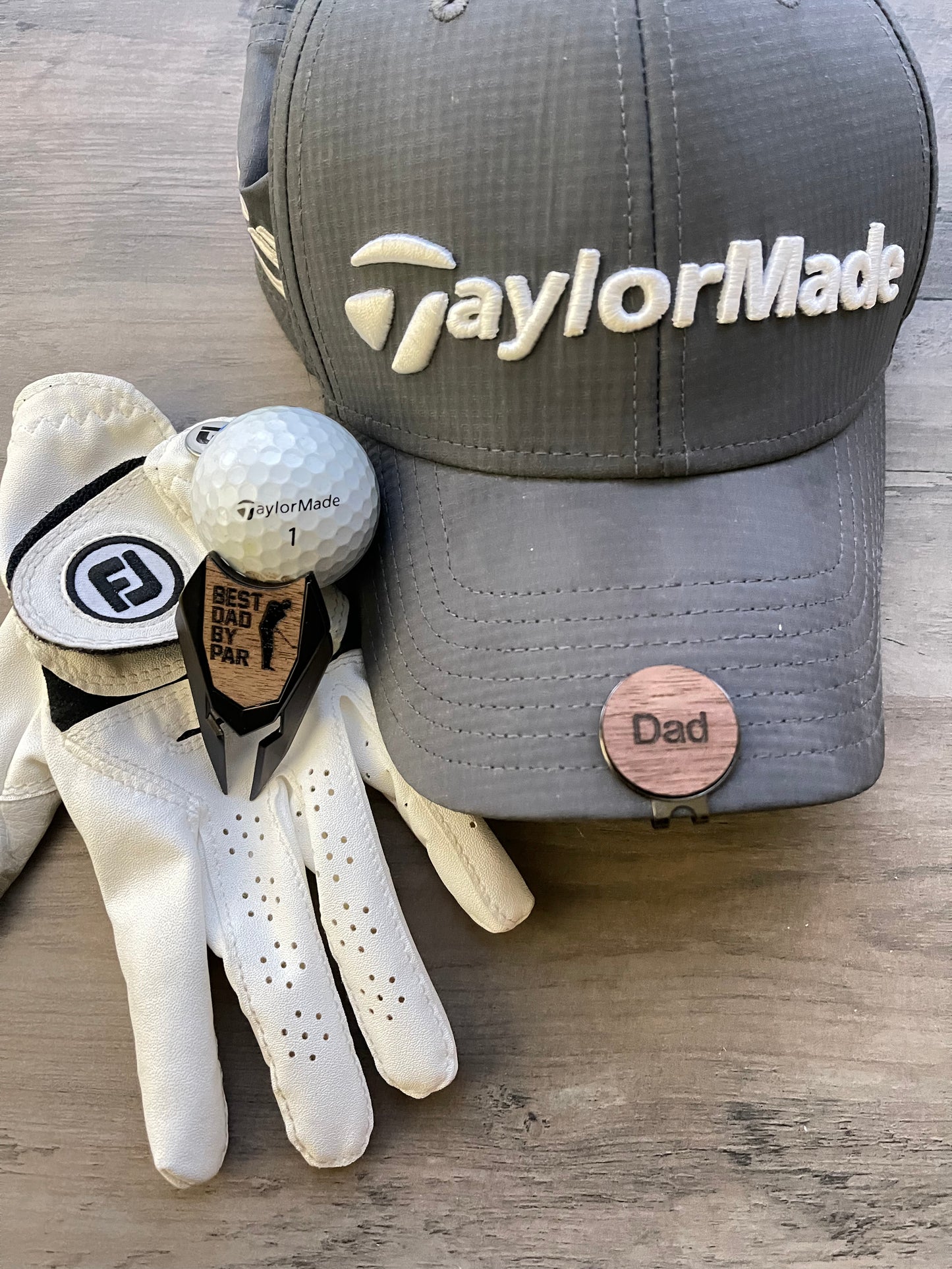 Golf Divot & Hat Marker Set