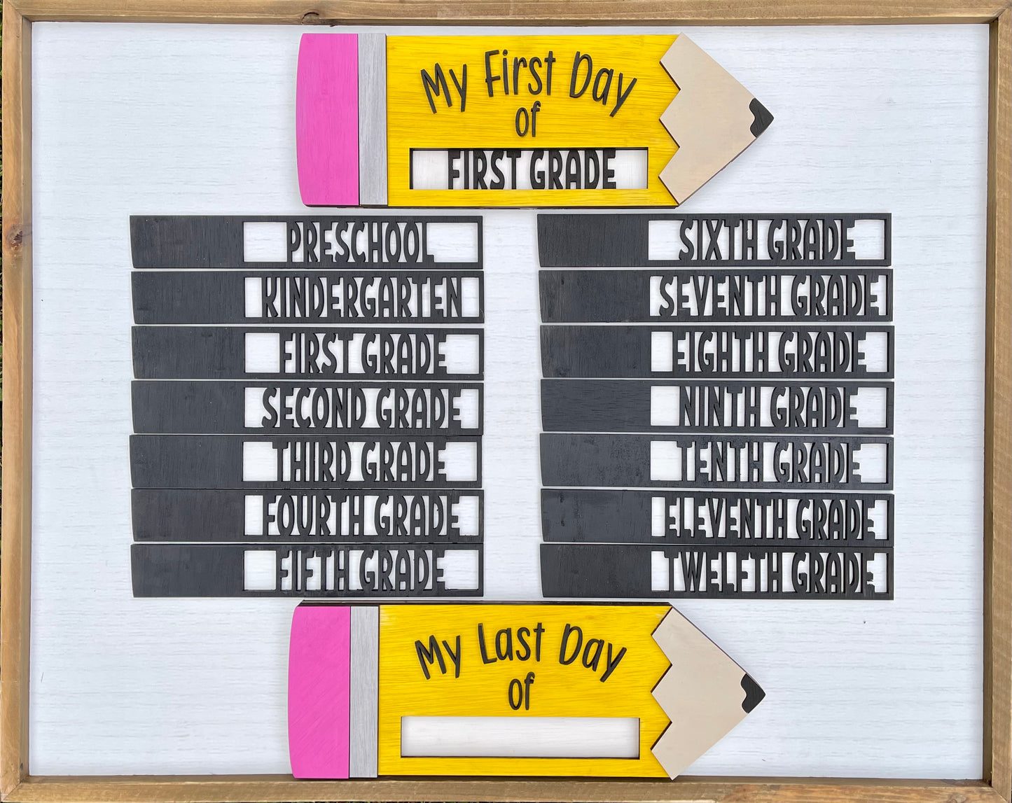 Wooden - Interchangeable Grade School Sign